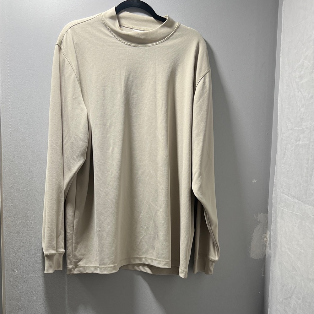 adidas Beige Long Sleeve Tee.‎ CAJA. # 2